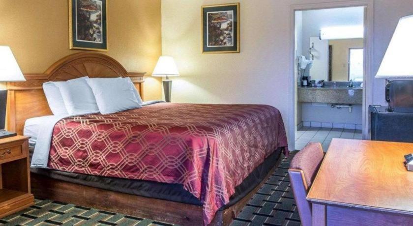 Econo Lodge Dalton Eksteriør billede