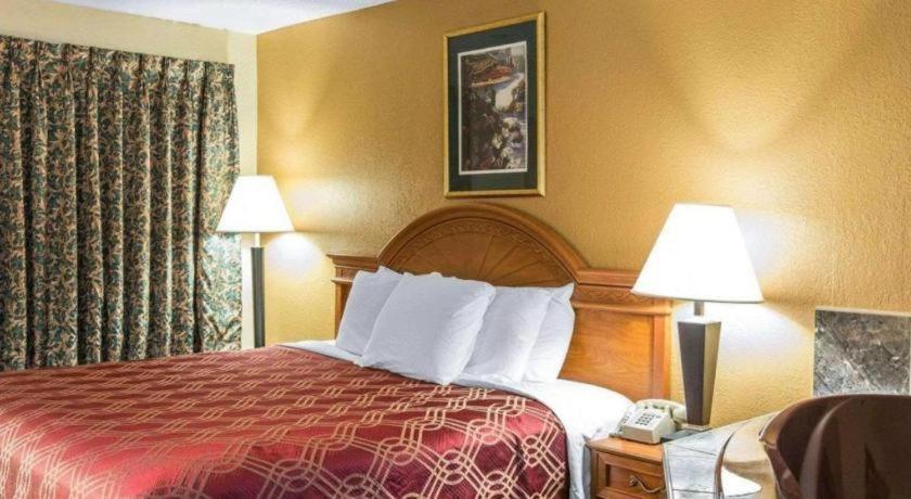 Econo Lodge Dalton Eksteriør billede