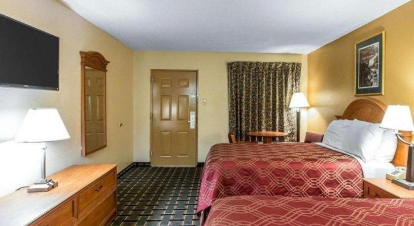 Econo Lodge Dalton Eksteriør billede